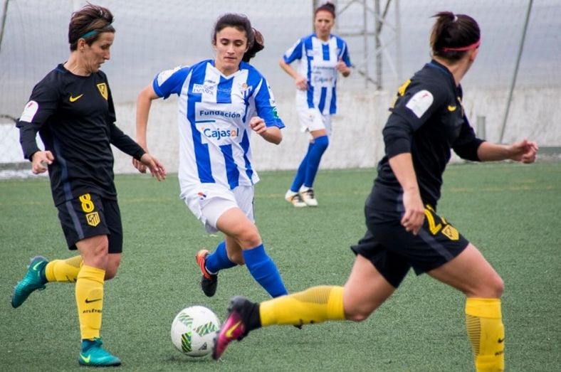 Un combativo Sporting Huelva se queda sin gasolina ante el líder Atlético de Madrid (2-3)