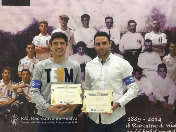 Jesús Vázquez portará en los partidos oficiales el brazalete de Líberos del Decano