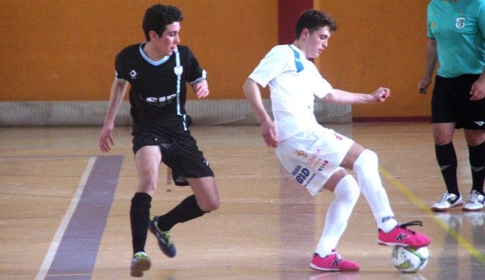 El Smurfit Kappa golea 8-2 al San Juan en el derbi y también ganan Almonte y Villalba por 4-2