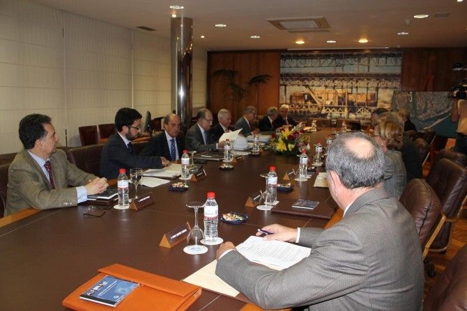 Primera reunión del consejo de administración de la Autoridad Portuaria
