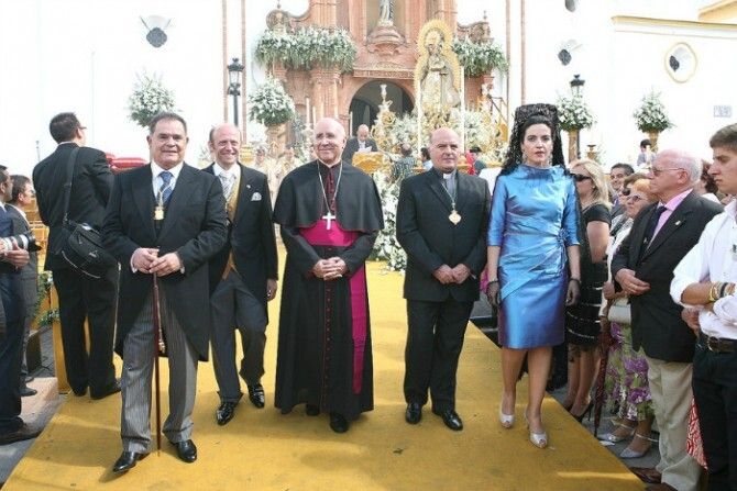 La Virgen del Valle es coronada canónicamente por miles de personas en La Palma