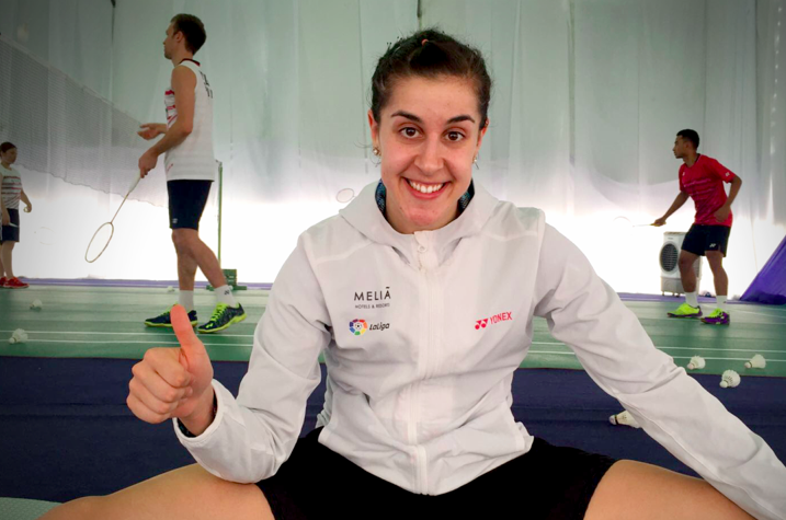 Carolina Marín supera en un ajustado duelo a Okuhara para plantarse en la final de Malasia