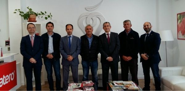 Caja Rural del Sur financia a Cuna de Platero en una inversión para la automatización de sus instalaciones