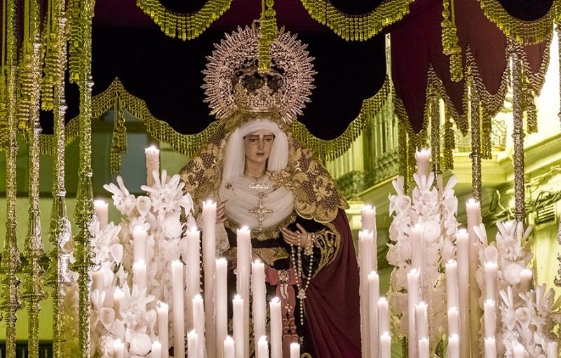 Tiempo retardado de Fe, resignación, silencio y soledad