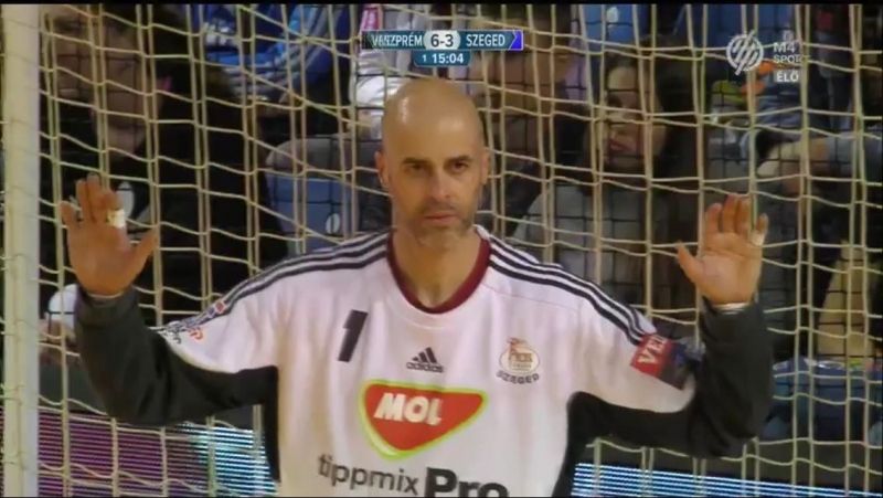 Sierra, subcampeón con el Pick Szeged de la Copa de Hungría tras un igualado duelo con el Veszprem (22-23)