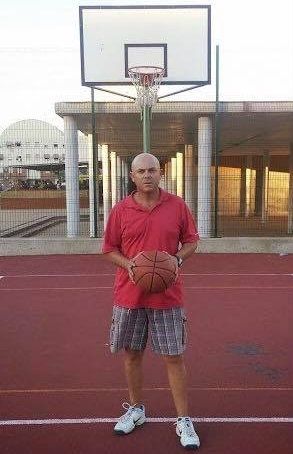 Salvi Quintero seguirá un año más como coordinador de la cantera del Enrique Benítez