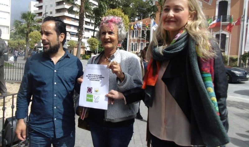 Unidos Podemos presenta sus alegaciones para que el Gobierno rechace el proyecto de Fertiberia