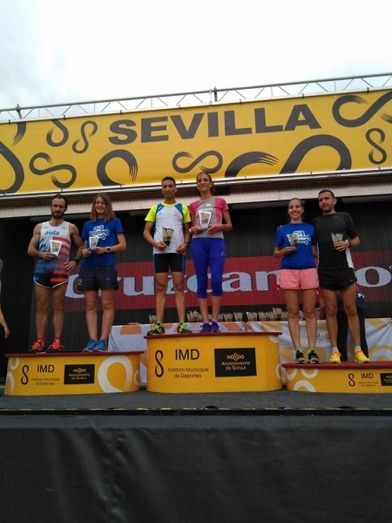 Victoria senior y plusmarca de 10k para Lidia Rodríguez en Sevilla