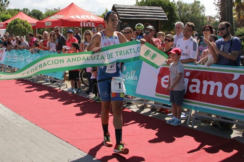 Emilio Martín y Liliana Veríssimo se imponen en el III Duatlón 'Mancomunidad Islantilla Golf Resort'