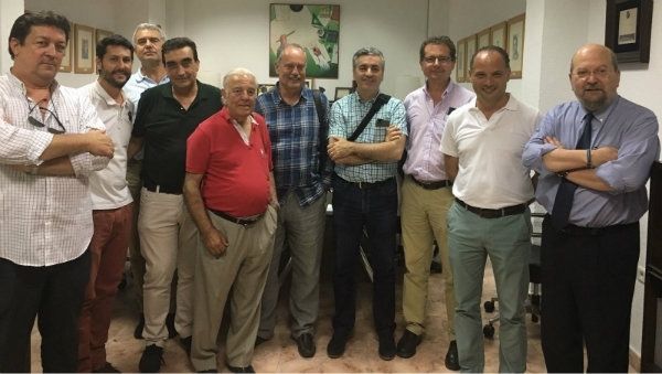 El Colegio Oficial de Aparejadores y Arquitectos Técnicos de Huelva ya tiene nuevo presidente