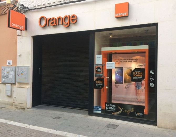 El runrún: El antiguo local de Dioni tiene inquilino
