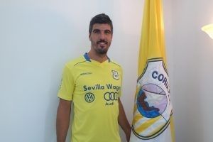 Álex Hornillo y Manu Fidalgo se marchan al Coria y Julio de Dios al Mérida