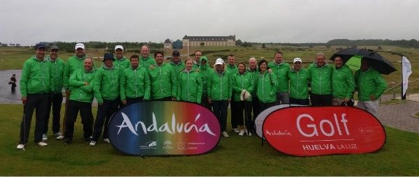 Los principales turoperadores de golf europeos se dan cita en el torneo del Patronato en Escocia