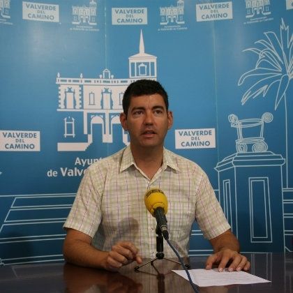 El alcalde de Valverde del Camino anuncia los premiados con las Medallas de Oro de la Ciudad 2017