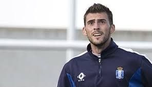Ignacio Prieto entrena en el Iberoamericano pero se marchará a otro club si el Recre no le llama esta semana