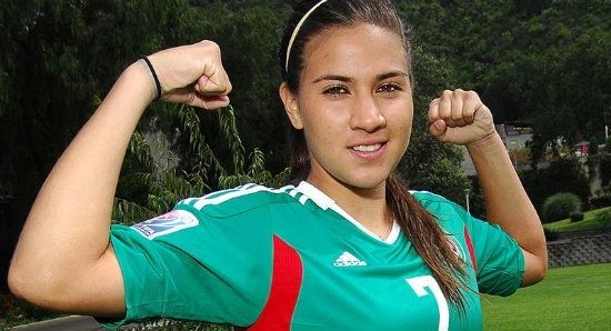 Nayeli Rangel ficha por el Tigres de México