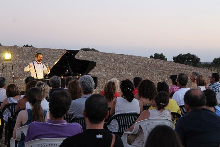 Albéniz, estrellas... y un dolmen
