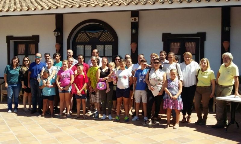 Seis familias de Almonte, Rociana, Bonares e Hinojos disfrutarán de las ‘vacaciones solidarias’ de Atena 
