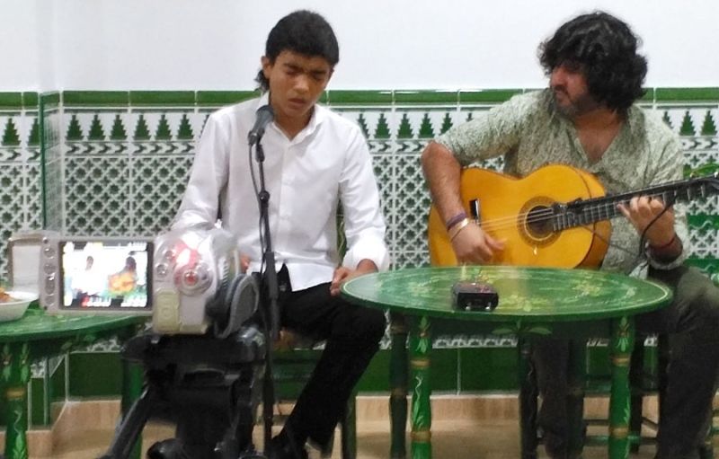 Pepe 'El Boleco' brinda una gran noche en la Tertulia Cultural Flamenca de las Colonias