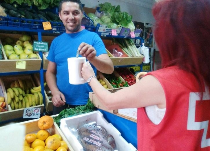 30 mesas informativas, 150 voluntarios y 40.000 sobres recaudatorios: las cifras del ‘Día de la Banderita’