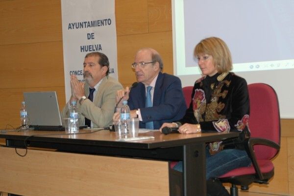 Más de 100 nuevos profesionales atenderán a personas dependientes