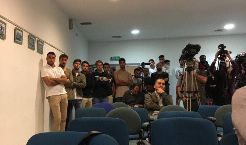 Casquero se va 'súper agradecido' al Recre pero algo dolido con su ayudante: 'Me ha sorprendido y me habría gustado que se fuera conmigo'