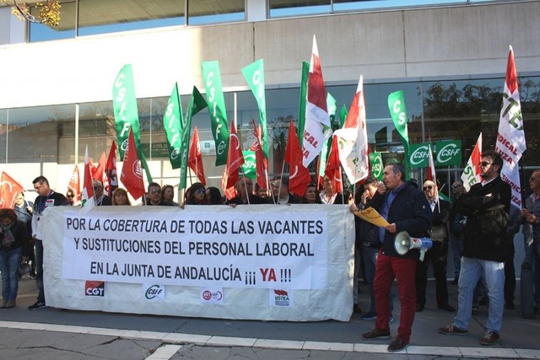 Clamor sindical por la falta de cobertura de vacantes de la Junta