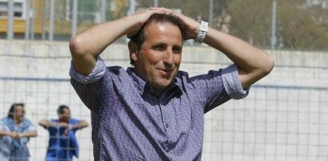 El Cartaya fulmina a Mikel Gandarias