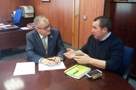 El PSOE de Villablanca arranca el compromiso a Salud de ampliar el servicio de atención de Pediatría en el municipio