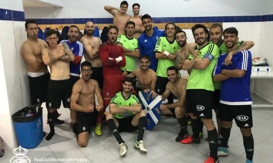 El Recre se coloca a dos puntos de la zona de 'play-off' y a sólo tres del liderato