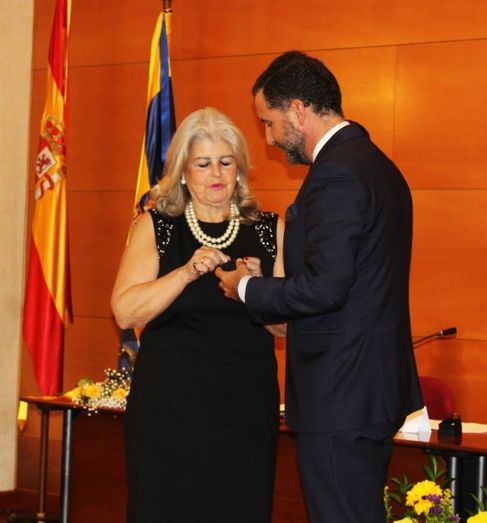 Emotiva entrega de los Perejiles de Plata a José Luis Gómez y Michael P. Predmore