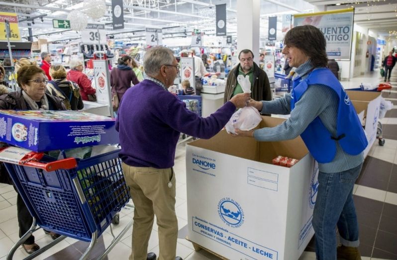 El Banco de Alimentos recauda más de 140.000 kilos de alimentos en su gran recogida