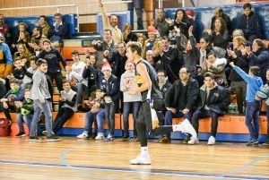 El Enrique Benítez tumba a Utrera para seguir en la senda del playoff (73-57)