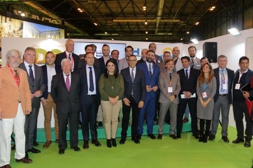 Huelva destaca en Fitur como destino ideal para ecoturistas y amantes del deporte y la naturaleza