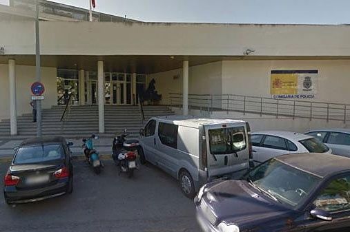 Una mujer de 70 años denuncia un falso tirón del bolso para cobrar el seguro