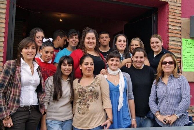 Inaugurada la nueva sede de la Peña de la Comparsa Femenina de Isla