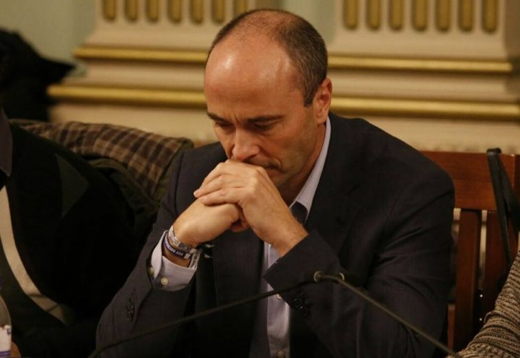 Gavilán “Pretender que alguien venga a liquidar la cuenta es inviable y la venta quedará desierta otra vez”