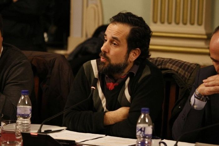 Amador: “Se regala dinero a una empresa de Madrid que gestiona de forma opaca el Recreativo'