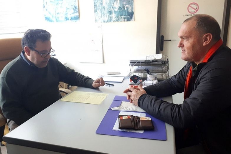 Uno de cada tres nacidos en el Juan Ramón Jiménez fue inscrito en el Registro Civil por el propio hospital