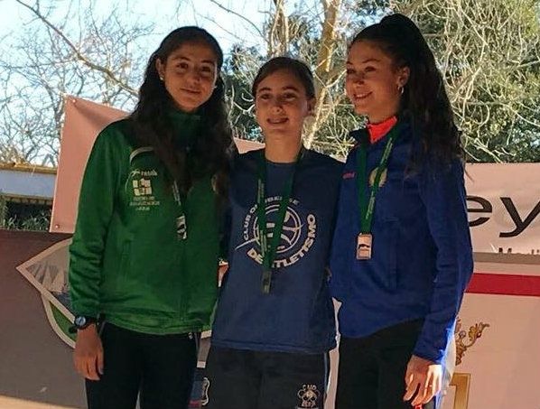 María Forero brilla con un tercer puesto individual en el Nacional de Cross por clubes