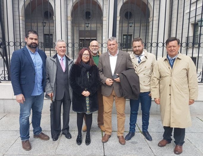 Costas se compromete a tener listas las playas para el verano y a realizar un estudio a medio plazo