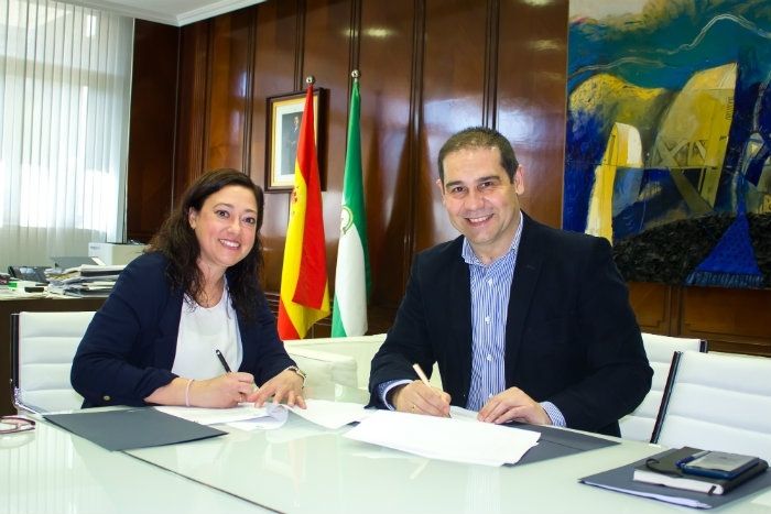 El Sporting tendrá al Puerto de Huelva como patrocinador principal la próxima temporada y cambiará de nombre