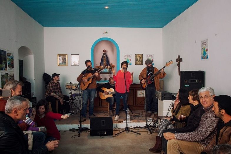 Urubú reivindica con música que el estuario el río Guadiana sea Parque Natural