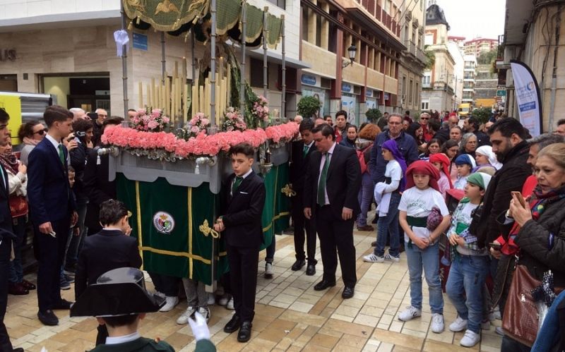 Viernes de 'levantás' escolares