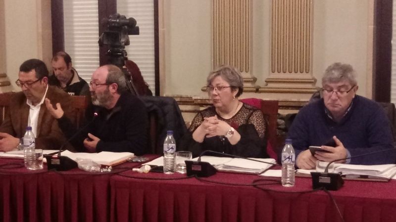 El Pleno aprueba la moción de IU para convocar el Órgano de Participación de los Fosfoyesos