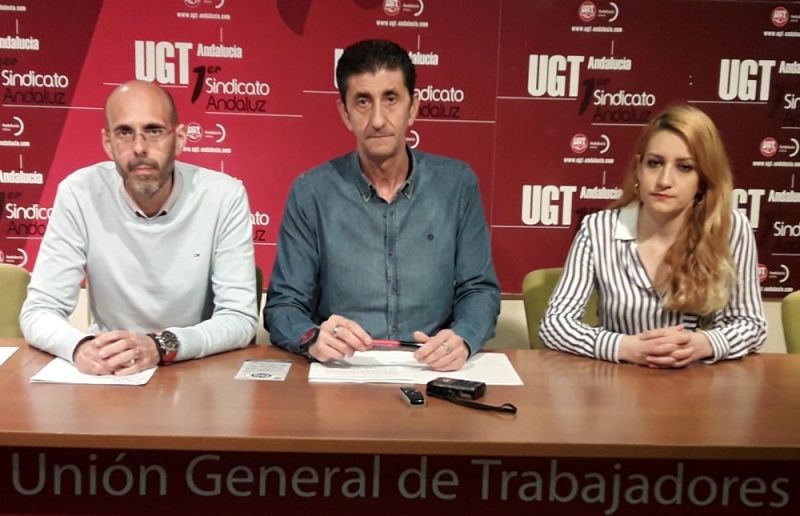Denuncian el despido de una trabajadora el Burger King del hospital por “ejercer su libertad sindical”