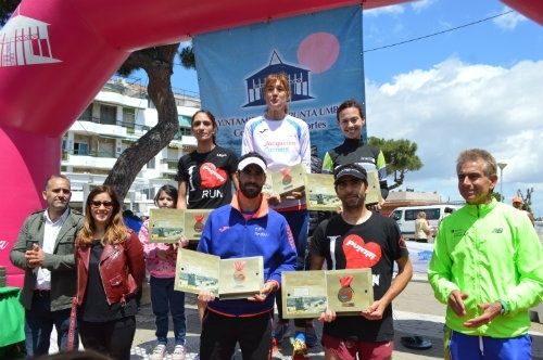 Los hermanos Andivia y Emilio Martín copan el podium en la VII Media Maratón de Punta Umbría