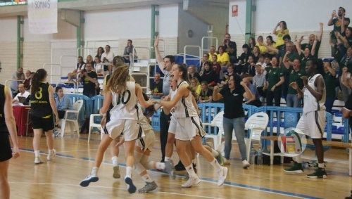 Canterbury Academy y Snatt’sFemeníSant Adrià jugarán la gran final del Campeonato de España Junior en Aljaraque
