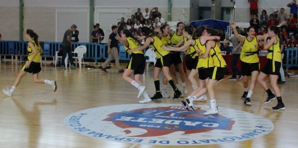 BasketAlmeda 1 y Snatt’sFemeníSant Adrià disputarán la final del Campeonato de España Cadete