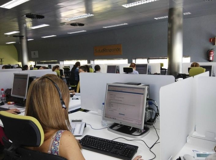 Los onubenses incrementan un 17,9% las gestiones de citas con el médico y enfermería por vía telemática
